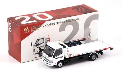 1:64 TINY HINO 300 Singapore YISHUN Flatbed Tow Truck Abschlepper white - Bild 1 von 3