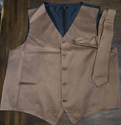 NEW Q Brand Made in Italy Men's 5XL Luxury Satin Chestnut Brown Tuxedo Vest Tie - Image 1 of 4