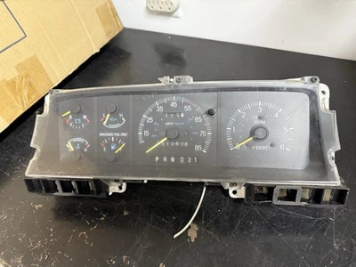 87-91 Ford Truck Bronco medidores cuadro de instrumentos velocímetro con tacómetro 1987-1991 Foto 1 de 4