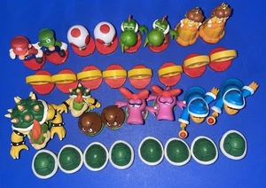 SUPER MARIO CHESS COLLECTOR’S EDITION 32  Full  Chess Set | Pieces  only 2009 - Picture 1 of 24