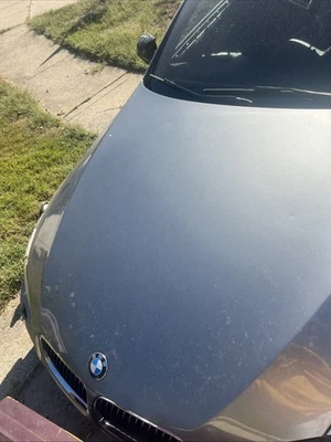 BMW 335i 2013 convertible capó metálico plateado Foto 1 de 3