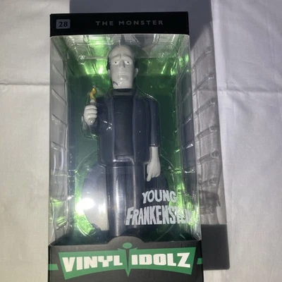 Figura Vinilo Idolz Young Frankenstein EL MONSTRUO, #28 NUEVA EN CAJA Vinilo Azúcar Foto 1 de 4
