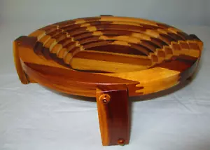 Deeds Industries Holz Kaskadenschale integrierter Ständer mehrfarbig Kingston Jamacia - Bild 1 von 8