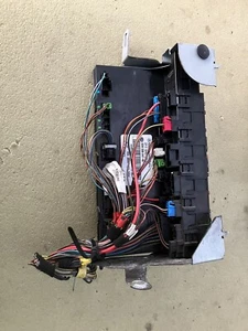 03-11 Mercedes CLS500 SAM Trunk Relay Fuse Box Control Assembly 2115456701 Oem - Picture 1 of 8