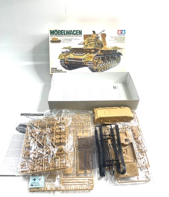 Modellbau Militär Möbelwagen von Tamiya 1/35 Serien No 237 - Bild 1 von 4