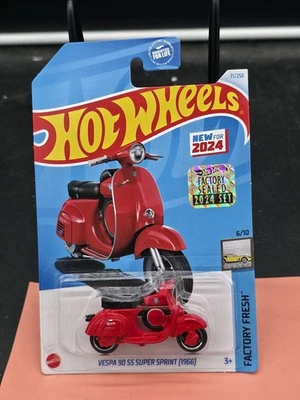 Hot Wheels Vespa 90 SS Super Sprint 1966 Red #71 71/250 - 2024 Factory Fresh - Image 1 of 2