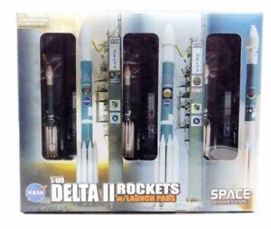 Dragon Space 56394 NASA USAF Boeing Space Delta 2 Rocket 1/400 3 Diecast Models