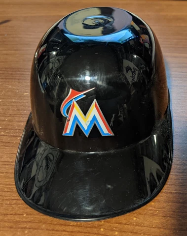 Miami Marlins Mini Helmet Black - Fast Shipping Cover