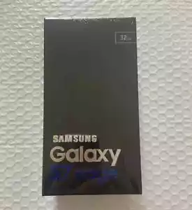 New Sealed Samsung Galaxy S7 Edge 32GB Fully Unlocked G935F(Global) 5.5'' Phone - Picture 1 of 21