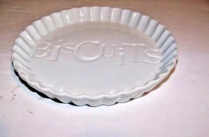 Rosanna Savour Round Scalloped Biscuits Dish 6" dia. - Picture 1 of 4