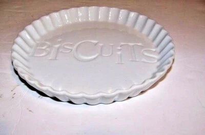 Rosanna Savour Round Scalloped Biscuits Dish  6" dia. - Image 1 of 4