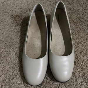 Foot Smart Vintage Off-White Pelle 1" Zeppa Tacchi 11M W - Foto 1 di 5