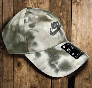 Nike Run Club Center Swoosh Strapback Hat Cap Camo Pattern New Fast Shipping - Picture 1 of 10