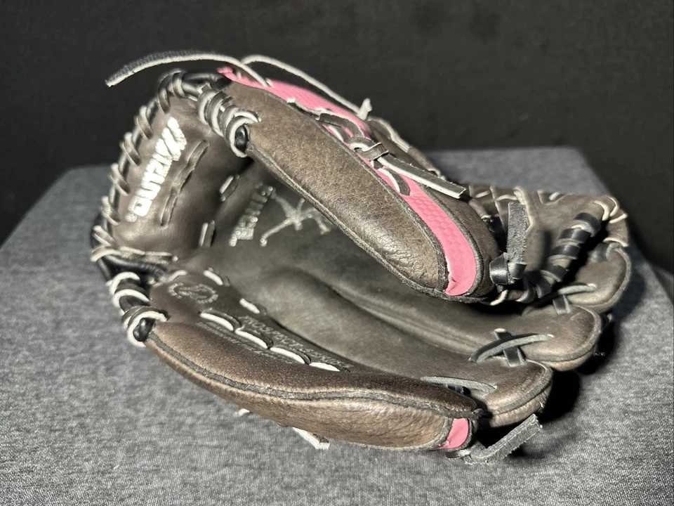 Guante de softbol Mizuno Finch Max Flex Prospect 12” GPP1206MC negro rosa Foto 1 de 4