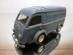 MACADAM RENAULT 1000KG - GREY 1:43 - EXCELLENT CONDITION - 3+23 - Picture 1 of 6
