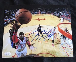 DWIGHT HOWARD AUTOGRAPHED HOUSTON ROCKETS 8X10 PHOTO JSA/COA NBA AUTO - Picture 1 of 3