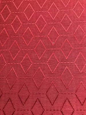 Tissu ameublement rouge brique brodé larg 130 cm x H 86 cm, réf A709 - Photo 1/3