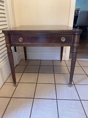 Vintage Henredon Side Table - Image 1 of 4