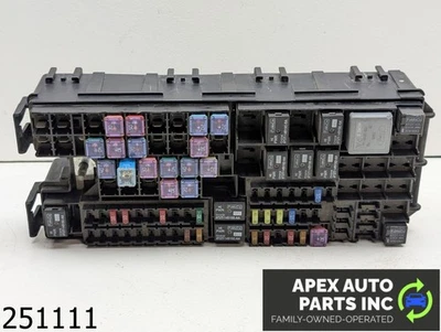 Caixa de fusíveis de motor Ford Taurus 3.5L fabricante de equipamento original 2013 - Imagem 1 de 4