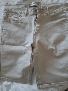 Mens Stone Colour Shorts Size 32w - Picture 1 of 3