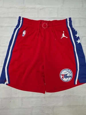 NIKE NBA Philadelphia 76ers Shorts 8.5' inseam Size L in Red - Image 1 of 4
