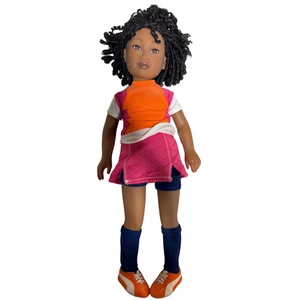 Karito Kids 2006 Puppe von KidsGive - African American Girl Fußball Outfit 21 Zoll - Bild 1 von 4