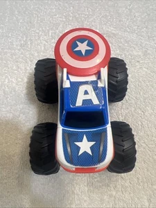Hot Wheels Monster Jam Truck Captain America 1:64 - Picture 1 of 7