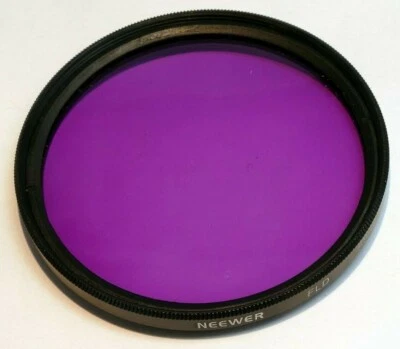 Neewer FL-D 58mm Filter threaded Fluorescent Filter for Daylight Film - Image 1 of 4
