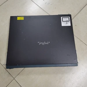 1 szt. Używany 24-portowy przełącznik Cisco Catalyst serii 2960 PoE - Zdjęcie 1 z 1