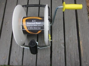 3:1 Geared Electric Fencing Standard Reel holds 2625 Feet of polywire New - Picture 1 of 7