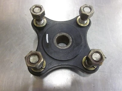 Buje de rueda eje trasero Kubota TG1860 diésel tractor cortacésped K1211-81920 Foto 1 de 4