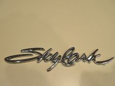 1992-98 Buick Skylark door emblem script  22569937 NEW 