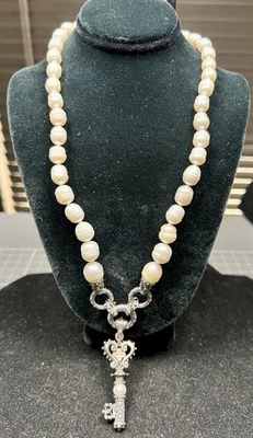 Barbara Bixby 纯银 18k 口音钥匙吊坠项链淡水珍珠 — 第 1/4 张图片