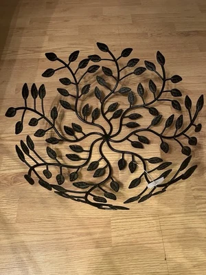 Large Wire Grape Vine Fruit Basket, Centerpiece Decor Table Basket  17". NWOT - Image 1 of 4