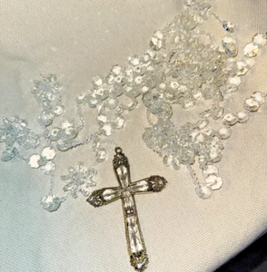 35" Cut Glass Wall Rosary With Ornate Gold Tone Cross - Picture 1 of 5