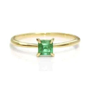 Natural Zambian Emerald Gemstone Solitaire Engagement Ring 10k Yellow Gold - Picture 1 of 6