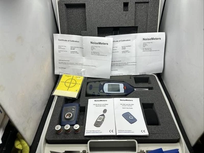 CASELLA CEL-240 (CEL-24X)SOUND LEVEL METER & CALIBRATOR CEL-120/2 W/ Case Tested - Image 1 of 4