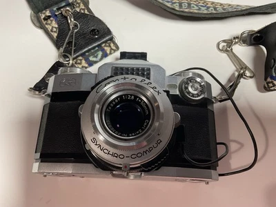 Vintage Zeiss Ikon Contaflex 50mm Camera Tessar 1:28 f=50mm Lens - Image 1 of 4