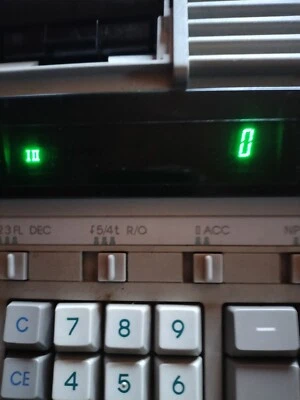 MACHINE A CALCULER ÉLECTRIQUE - Photo 1/4