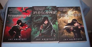 Jay Kristoff--LOTUS WAR #1-3 Paperbacks STORMDANCER KINSLAYER ENDSINGER  LN - Imagen 1 de 10