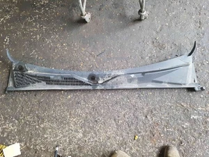 Volkswagen Amarok MK1 2010-2018 Windscreen Scuttle Panel Plastic 2H2819403 - Picture 1 of 6