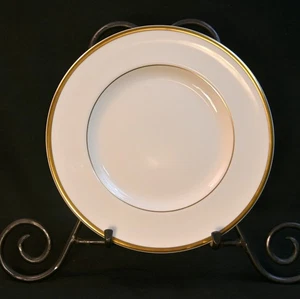 Royal Doulton Salad Plate 8" Heather H5089 Gold on Ivory 1998 - Picture 1 of 9