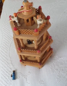 Weihnachtspyramide 4-stufig Weihnachtskrippe Pyramide Karussell Vintage 58 cm 1988 - Bild 1 von 7