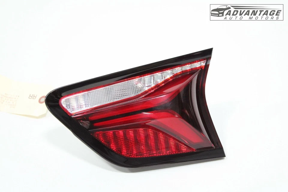 2019-2022 CHEVROLET BLAZER REAR RIGHT SIDE INNER TAIL LIGHT LAMP LED OEM - Image 1 of 4