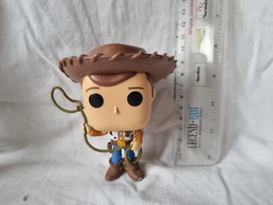 FUNKO POP WOODY TOY STORY SENZA SCATOLA OTTIME CONDIZIONI ORIGINALE - Imagen 1 de 3
