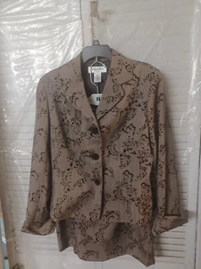 Judith Hart Womens 2 Piece Suit Size 8 Petite Jacket And 4 Petite Skirt - Picture 1 of 17