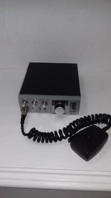 GRUNDIG CBM 100 FUNKGERÄT - Bild 1 von 4