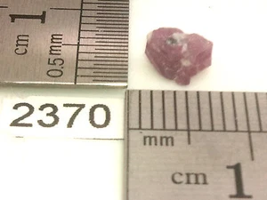 Rubis brut de Mozambie 0,16g corindon opaque non traité mineraux lithotherapie - Imagen 1 de 2