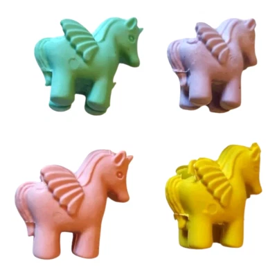 Lote de 4 Gomas de Borrar Unicornio Favores de Fiesta Colores Pasteles Caballo Volador Alas de Animales Foto 1 de 4
