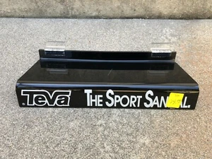 TEVA RARO VINTAGE AÑOS 80 90 ZAPATERO ESTANTES EXHIBICIÓN PARA PAREDES DE LISTONES  - Imagen 1 de 3